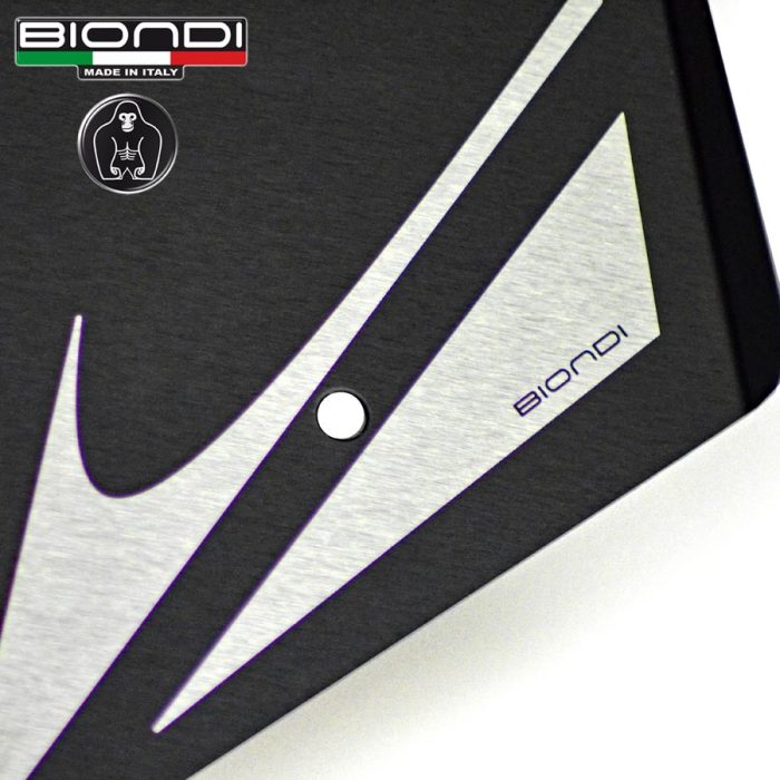 Cupolino ALLUMINIO Anodizzato e Satinato nero opaco- YAMAHA T-Max 530 cc. 2017-2019 e T-Max 560 2020-2021 (tutti i modelli) - immagine 2
