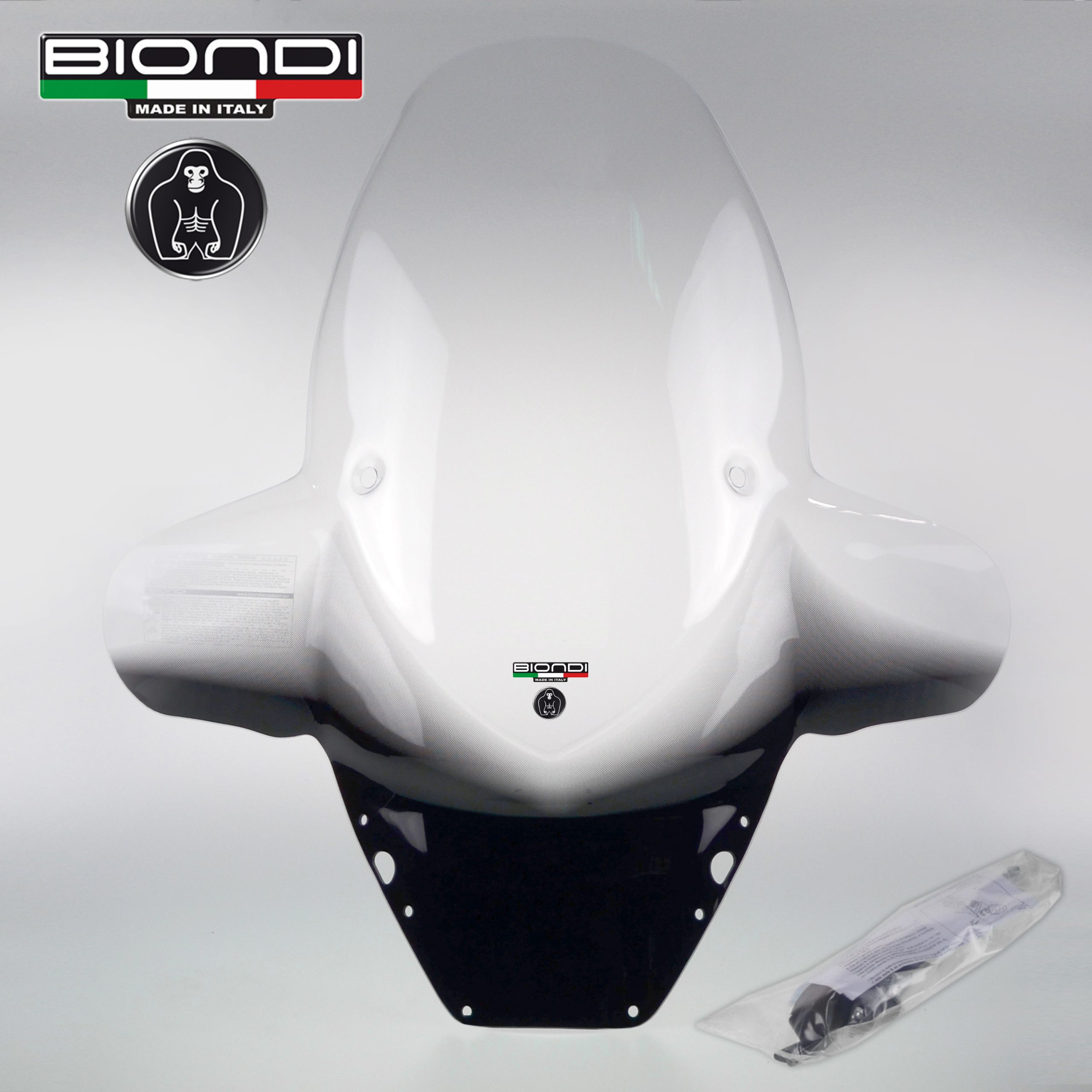 Parabrezza Mod. Club Trasparente (kit montaggio incluso) MALAGUTI Madison 125/150/250cc. 1999-mag02