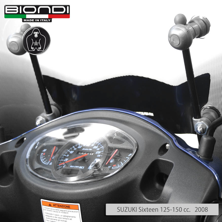 Kit Attacchi per schermi Parabrezza - SUZUKI Sixteen 125/150cc. 2008