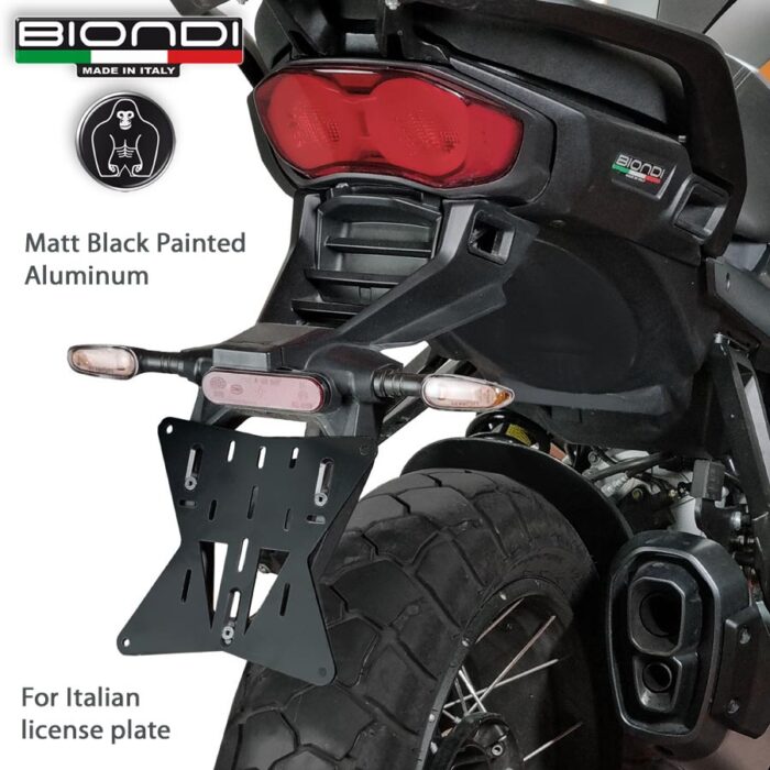 8901040 PIATTO PORTATARGA STELVIO - V100 MANDELLO 2024 prod w